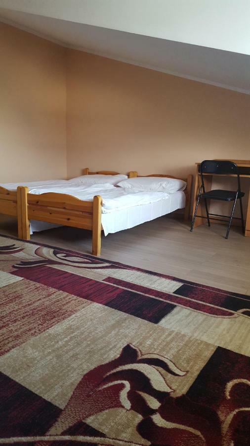 Wiola Apartamento Zelistrzewo Exterior foto