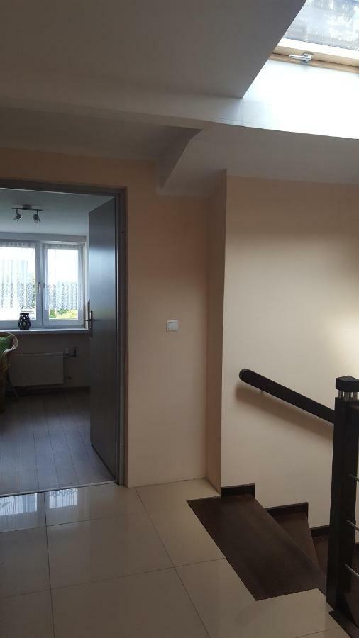 Wiola Apartamento Zelistrzewo Exterior foto